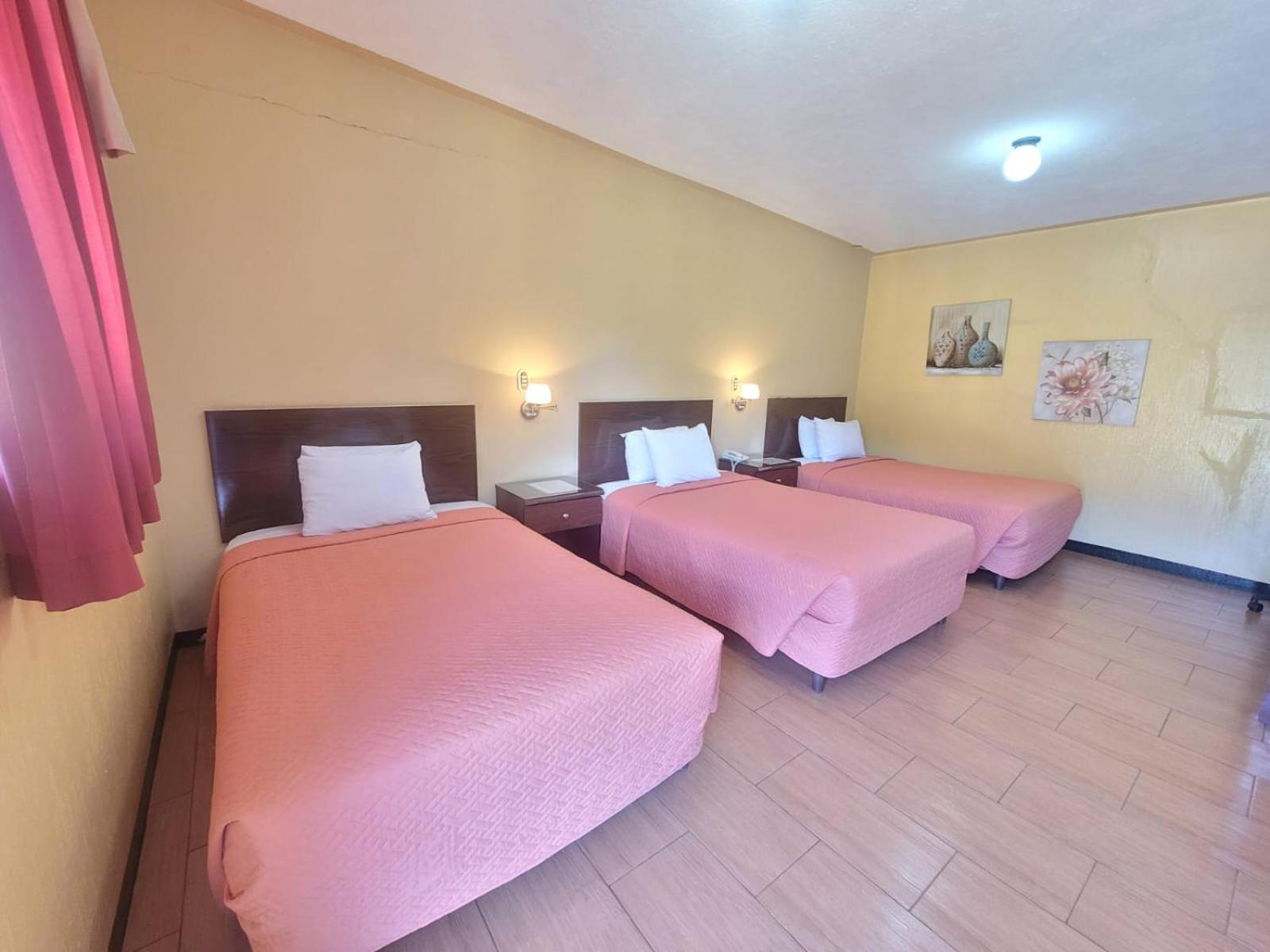 Hotel Y Restaurante Villa Esmeralda Quetzaltenango Exteriör bild